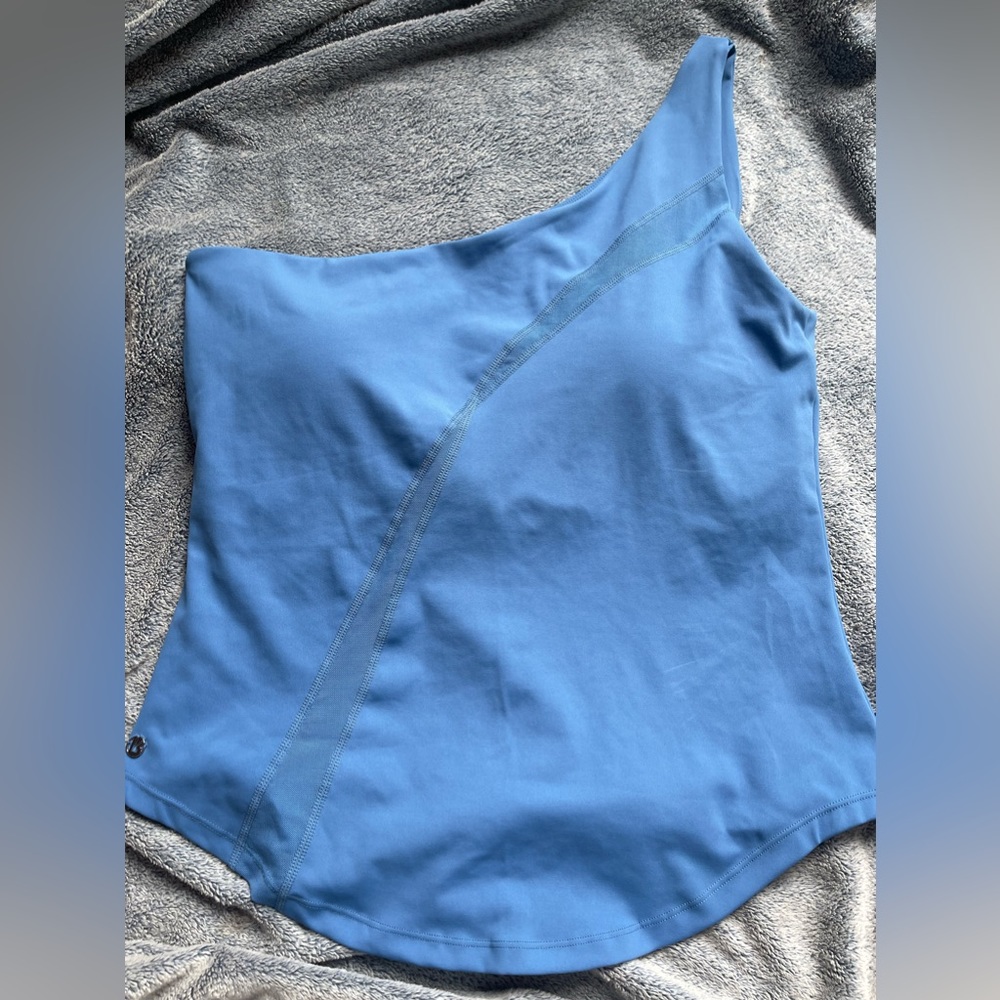 Buffbunny One Shoulder Top